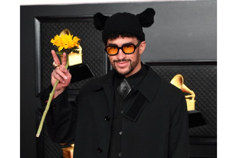Bad Bunny en los Premios Grammy 2021.