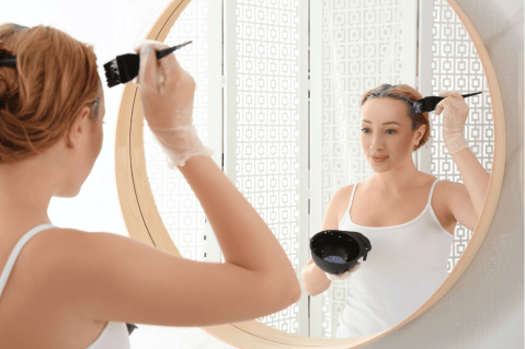 Guía para tinturar el cabello: ¿Cuánto tiempo se deja el tinte?
