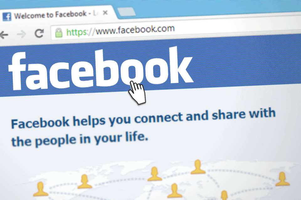 Facebook estaría buscando nuevas formas de bloquear contenido antivacunas. / Pixabay
