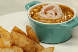 Sopa de lentejas con jamón de pavo