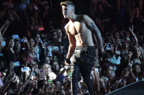 Justin Bieber no podrá organizar fiestas