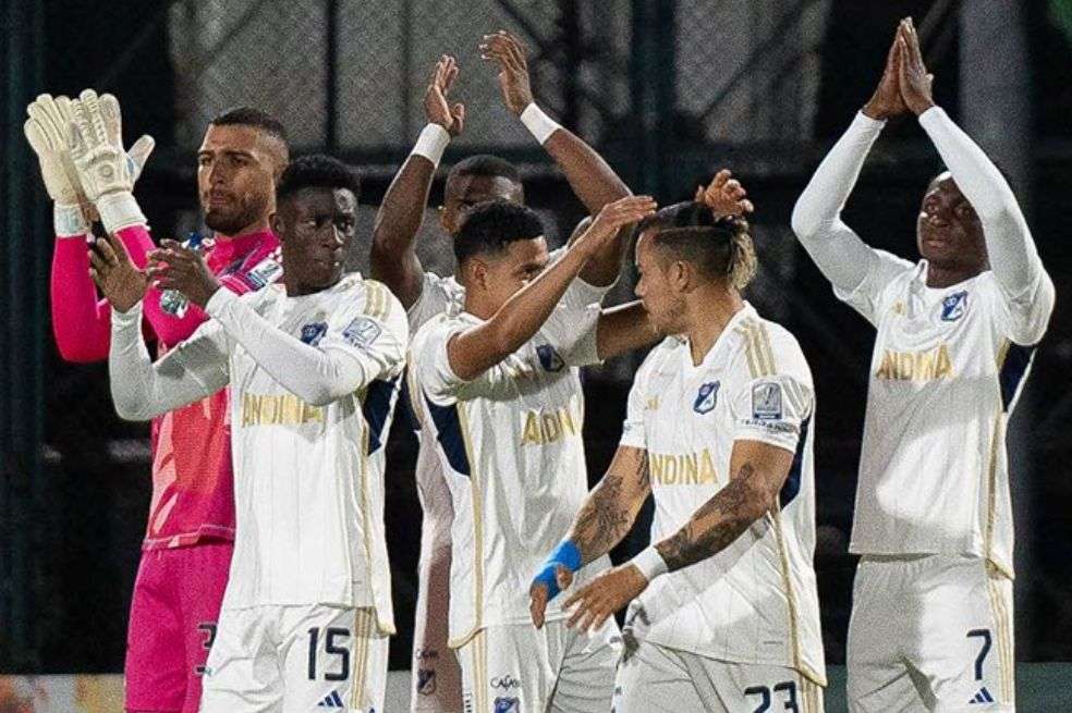 Millonarios se metió entre los ocho tras vencer (2-1) a Equidad este domingo.