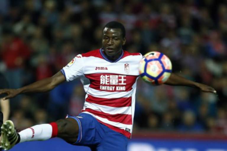 Adrián Ramos, el quinto colombiano en superar la barrera de los 100 goles en Europa