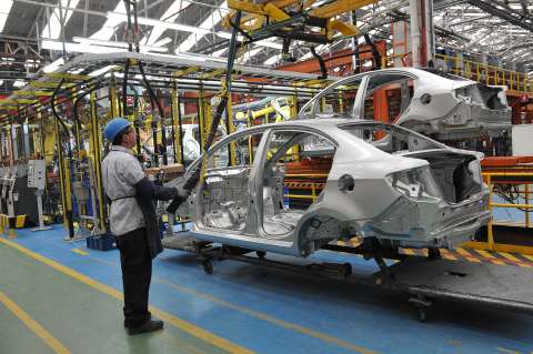Producción manufacturera cayó: ¿cuáles son los sectores con menor crecimiento?