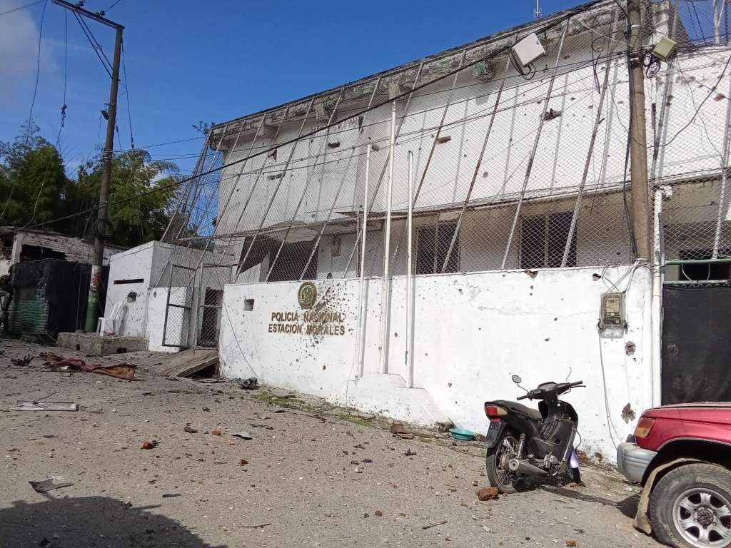 El Ejército ya hace presencia en la zona para apoyar la situación.