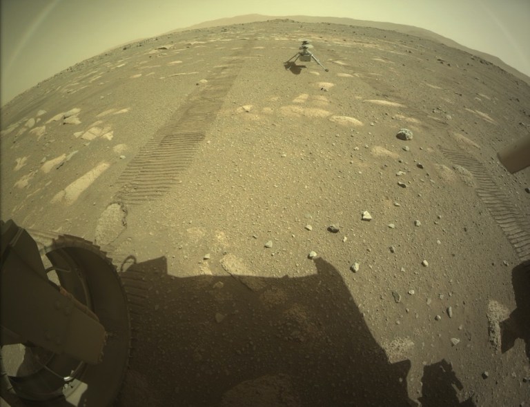 Helicóptero Ingenuity de la NASA ya está en el suelo de Marte