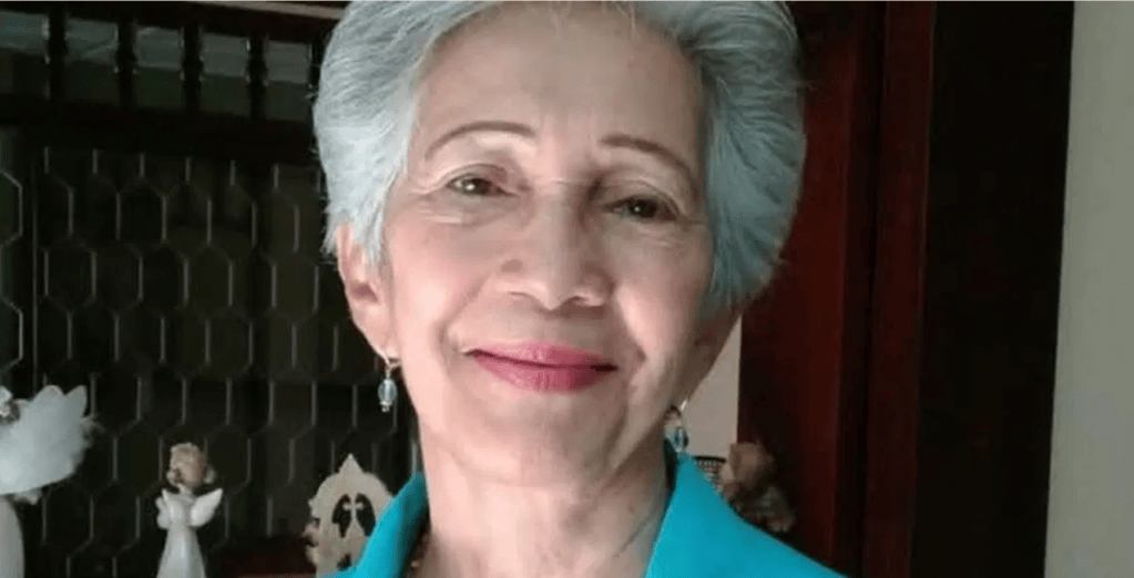 Angélica Josefa Ortega Vergara, de 73 años, trabajó gran parte de su vida en la educación en la Institución Educativa El Nacional.