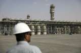 Beneficio de la petrolera Aramco cayó 73,4 % en el segundo trimestre