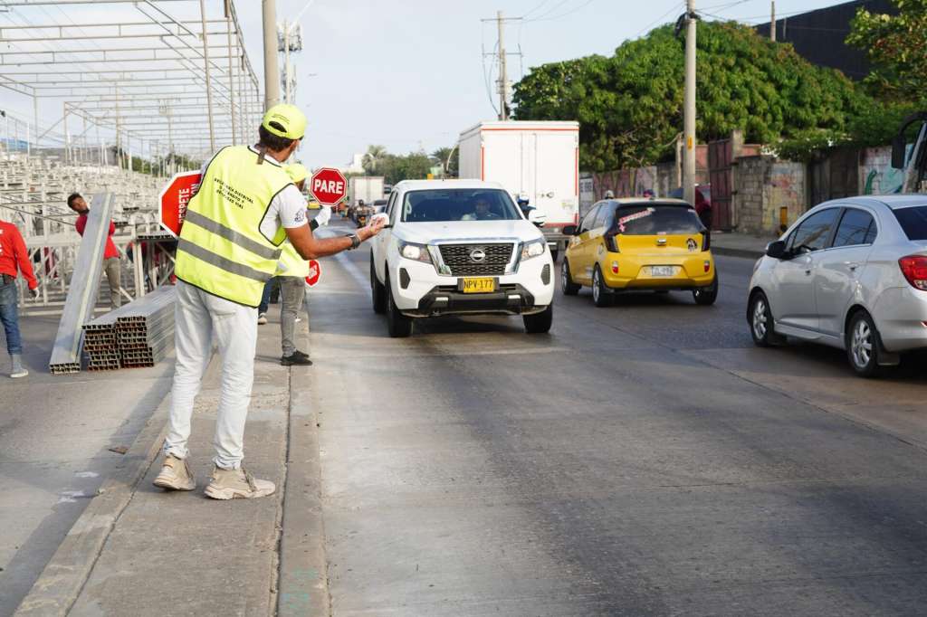 La Vía 40 concentrará el montaje de los palcos principales del Carnaval, lo que obligará a ajustes temporales en la movilidad.