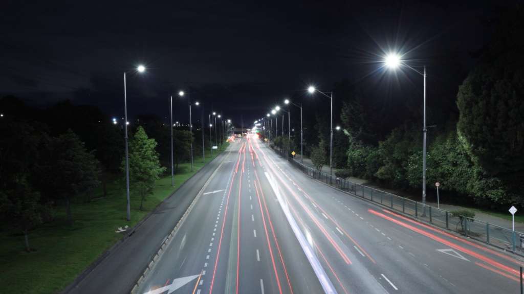Cambian 14,2 kilómetros de alumbrado público en Autopista Norte y Calle 170.