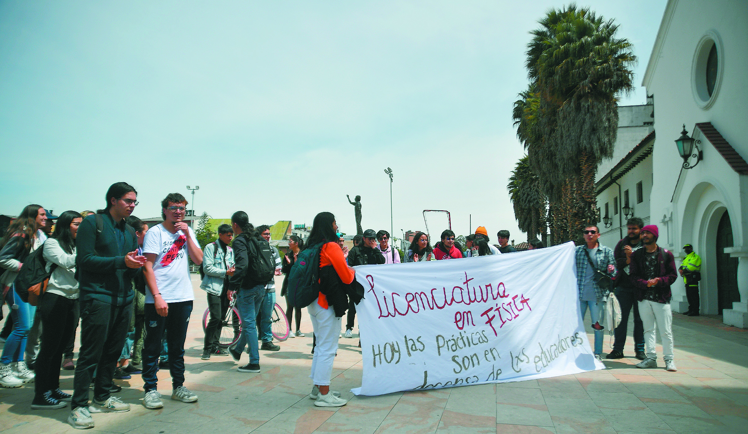 Estudiantes Universidad Distrital