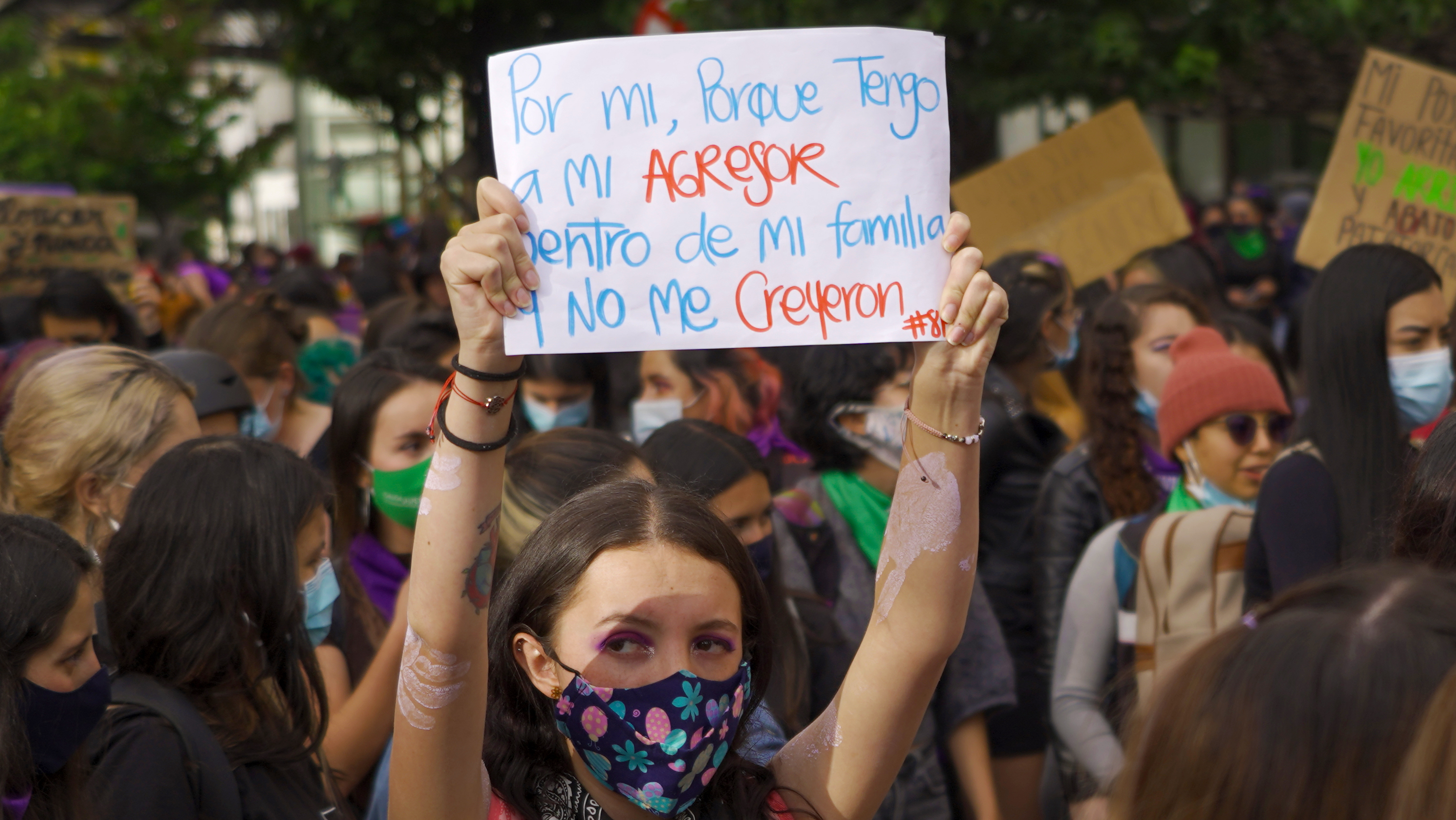 Los carteles también fueron protagonistas en la marcha del 8M