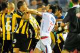 En una batalla campal terminó el clásico uruguayo