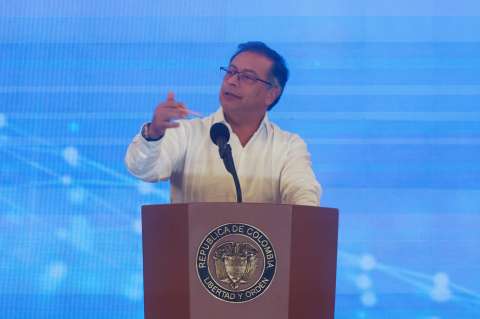 La desaprobación del presidente Gustavo Petro se ubicó en el 66%: Invamer Poll