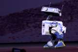 Blue, robot inspirado en Star Wars que camina, habla y hasta se pone triste