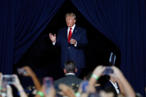 Congreso de EE. UU. fija fecha para testimonio de Trump, ¿por qué no sirve de nada?