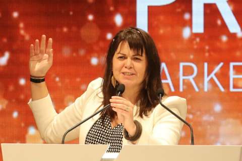 Ella es Maggie MacDonnell, la reciente ganadora del ‘Nobel de los profesores’