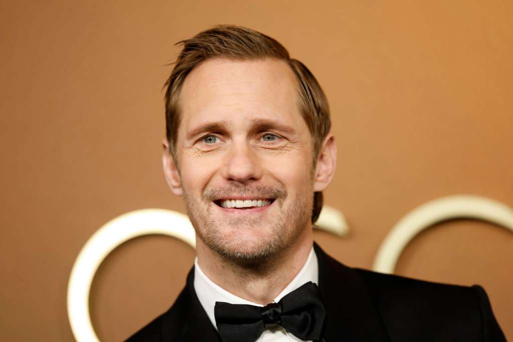 LOS ANGELES (United States), 17/11/2025.- Swedish actor Alexander Skarsgard attends the Academy of Motion Picture Arts and Sciences 16th Governors Awards in Los Angeles, California, USA, 16 November 2025. EFE/EPA/CAROLINE BREHMAN