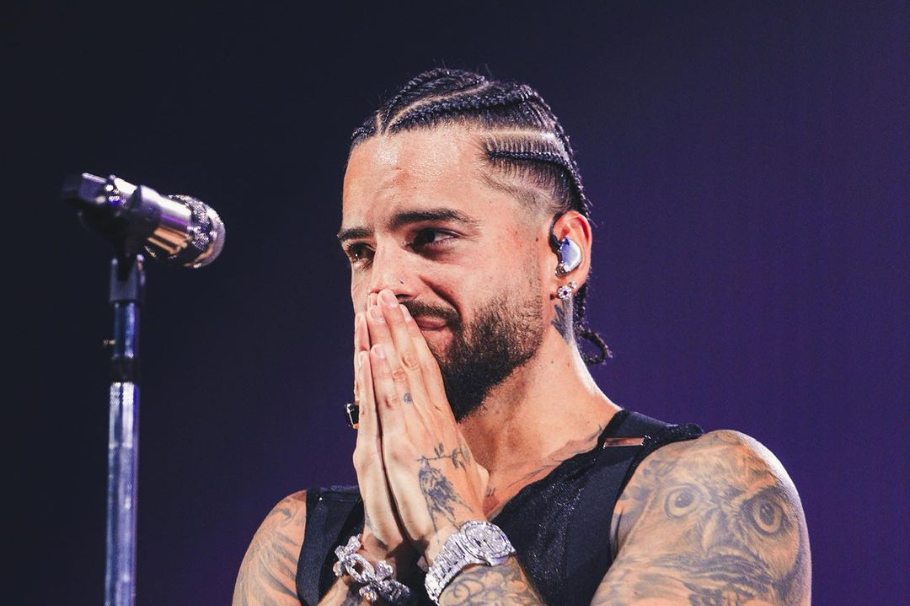 “¡NO!” Maluma reaccionó con molestia a fanática que lo tocó de forma inapropiada