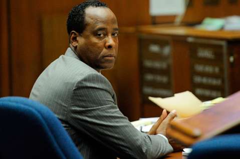 Detective recuerda por qué sospechó de Murray en caso Michael Jackson
