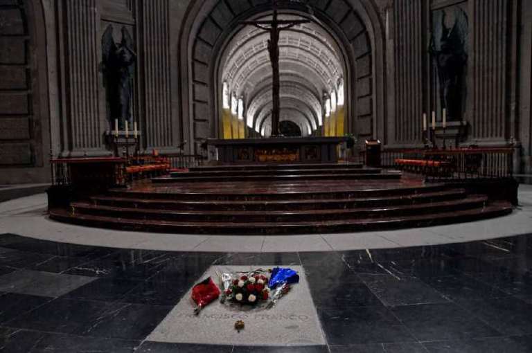 La polémica exhumación de  Francisco Franco