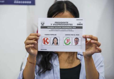 Roberto Sánchez denuncia “fraude” y dice que no reconocerá un gobierno de Keiko Fujimori
