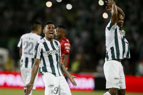 Oficial: Alexander Mejía regresó a Atlético Nacional