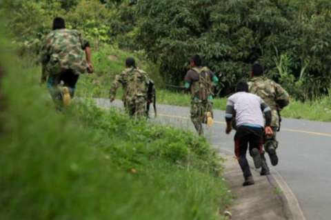 Denuncian recrudecimiento de combates entre disidencias de Farc y Epl en Corinto, Cauca