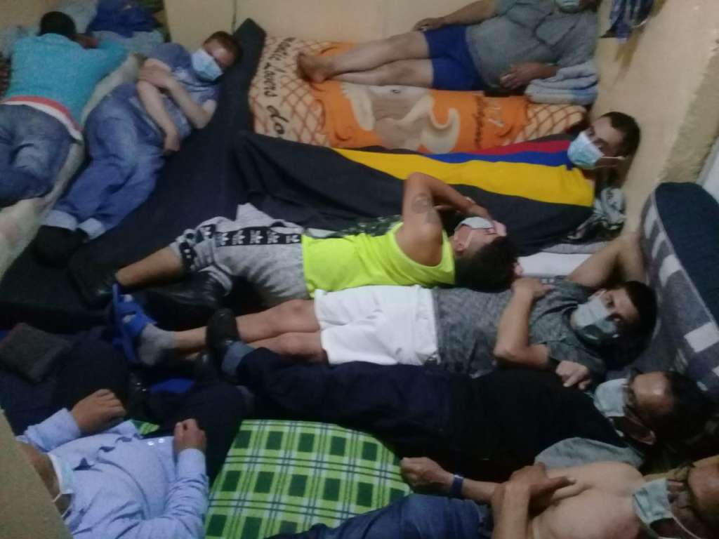 Presos de cárcel La Picota