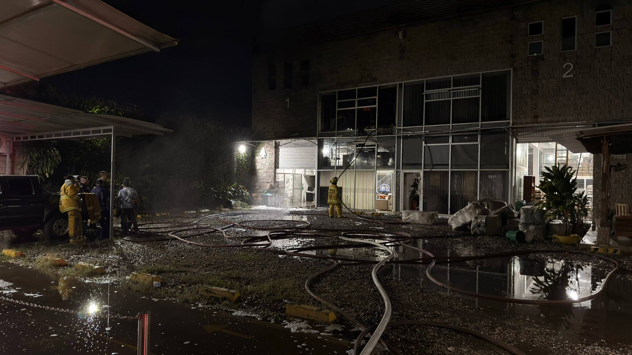Las afectaciones ocurrieron principalmente en el archivo y el almacén, indicó el Cuerpo de Bomberos de Barrancabermeja.