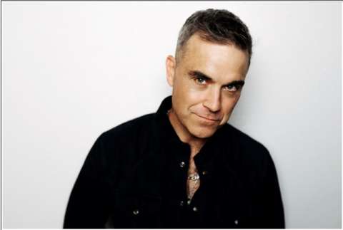 Robbie Williams le canta a sus momentos más oscuros con “Lost”