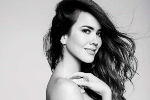 Laura de León enseña la receta árabe del Tabulé