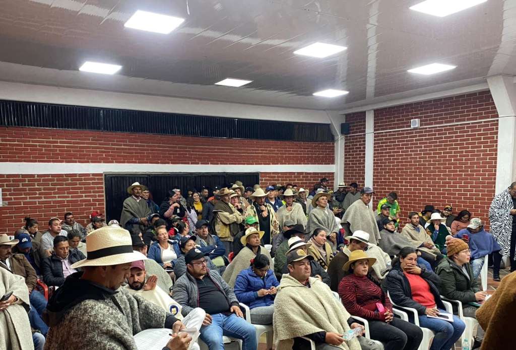Campesinos y Gobierno nacional lograron preacuerdos en las mesas de diálogo para habilitar vías temporalmente.