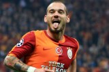 Sneijder resolvió derbi turco para Galatasaray