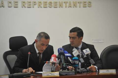 Para Gustavo Malo, los problemas crecen por escándalo del cartel de la toga