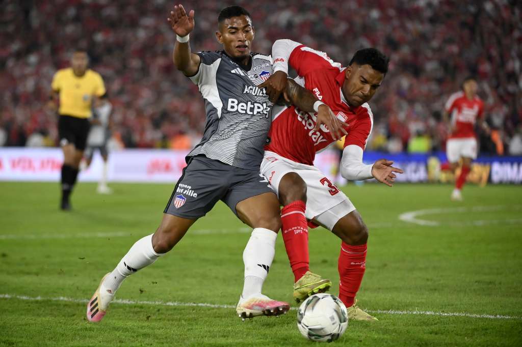 Partido Santa Fe vs Júnior, en el partido de vuelta por la final de la Superliga Betplay 2026, disputado en el estadio El Campín.