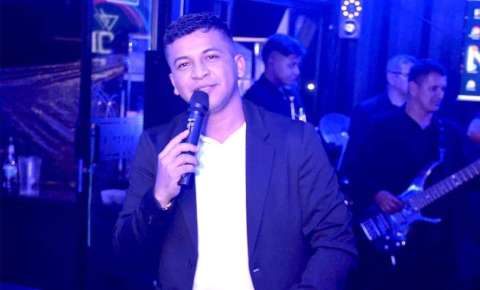 Asesinaron al cantante de música popular Dávinson Gaviria en Balboa, Cauca