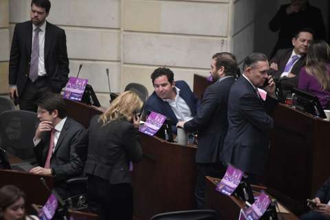 Se levantó bloque legislativo que puso a tambalear el futuro del transfuguismo