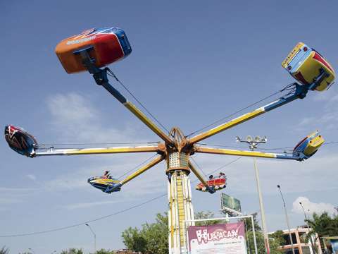 Falla mecánica en parque de diversiones de Cali dejó siete heridos