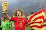 Carles Puyol entregará la copa del mundo al campeón de Brasil 2014