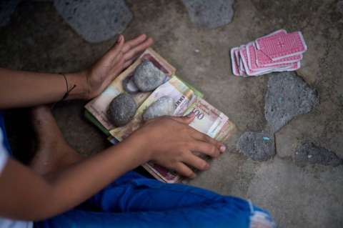 Abecé del bolívar en Venezuela, la hiperinflación y la eliminación de los ceros