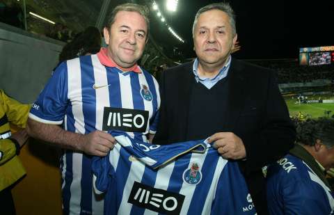 F.C PORTO llenó de estrellas el Estadio El Campín