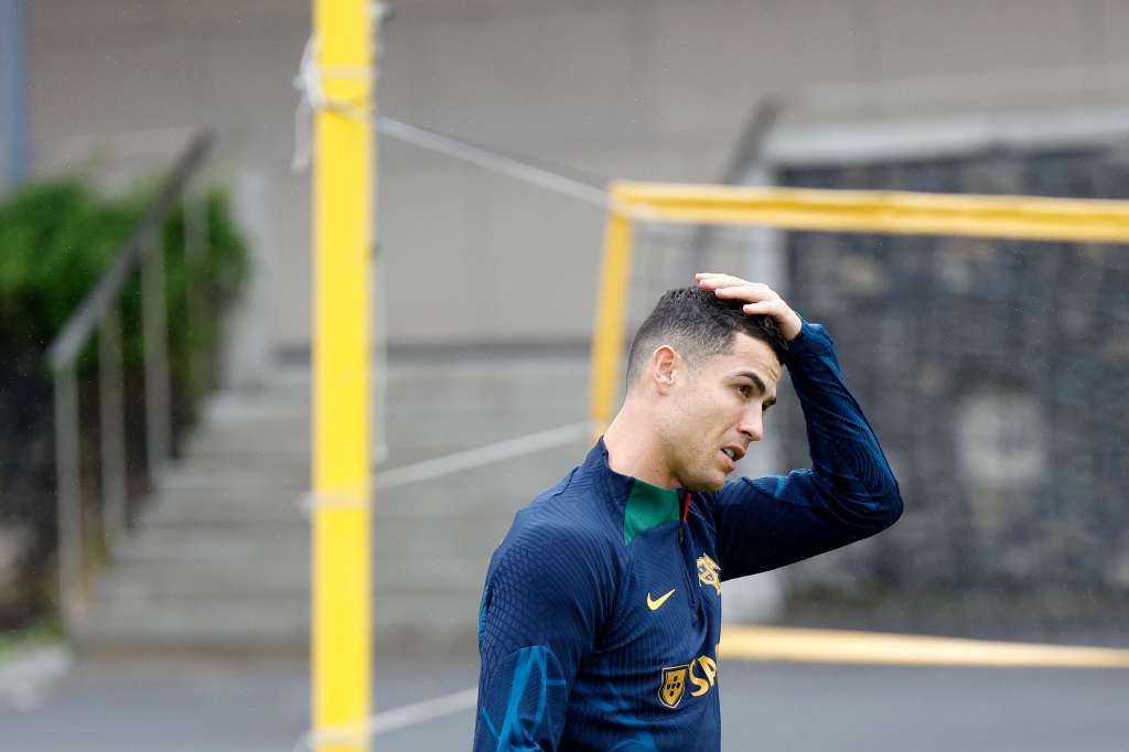 Lisboa (Portugal), 15/11/2022.- Portugal's Cristiano Ronaldo during a training session in preparation for the FIFA World Cup Qatar 2022, at Cidade do Futebol in Oeiras, Portugal, 15 November 2022. (Mundial de Fútbol, Catar) EFE/EPA/ANTONIO PEDRO SANTOS