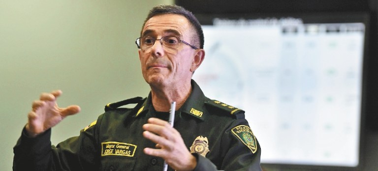 Denuncian al director de la Policía por presunto incumplimiento de sentencia