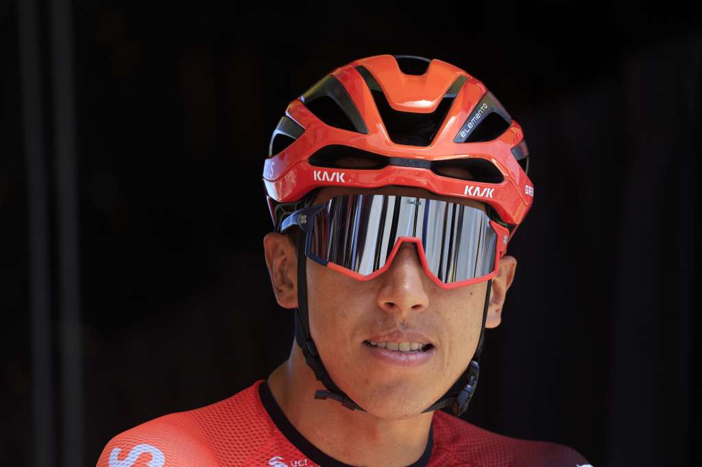 Pinerolo (Italy), 02/07/2024.- Colombian rider Egan Bernal of INEOS Grenadiers looks on ahead of the start of the fourth stage of the 2024 Tour de France cycling race over 139km from Pinerolo to Valloire, 02 July 2024. (Ciclismo, Francia, Italia) EFE/EPA/GUILLAUME HORCAJUELO