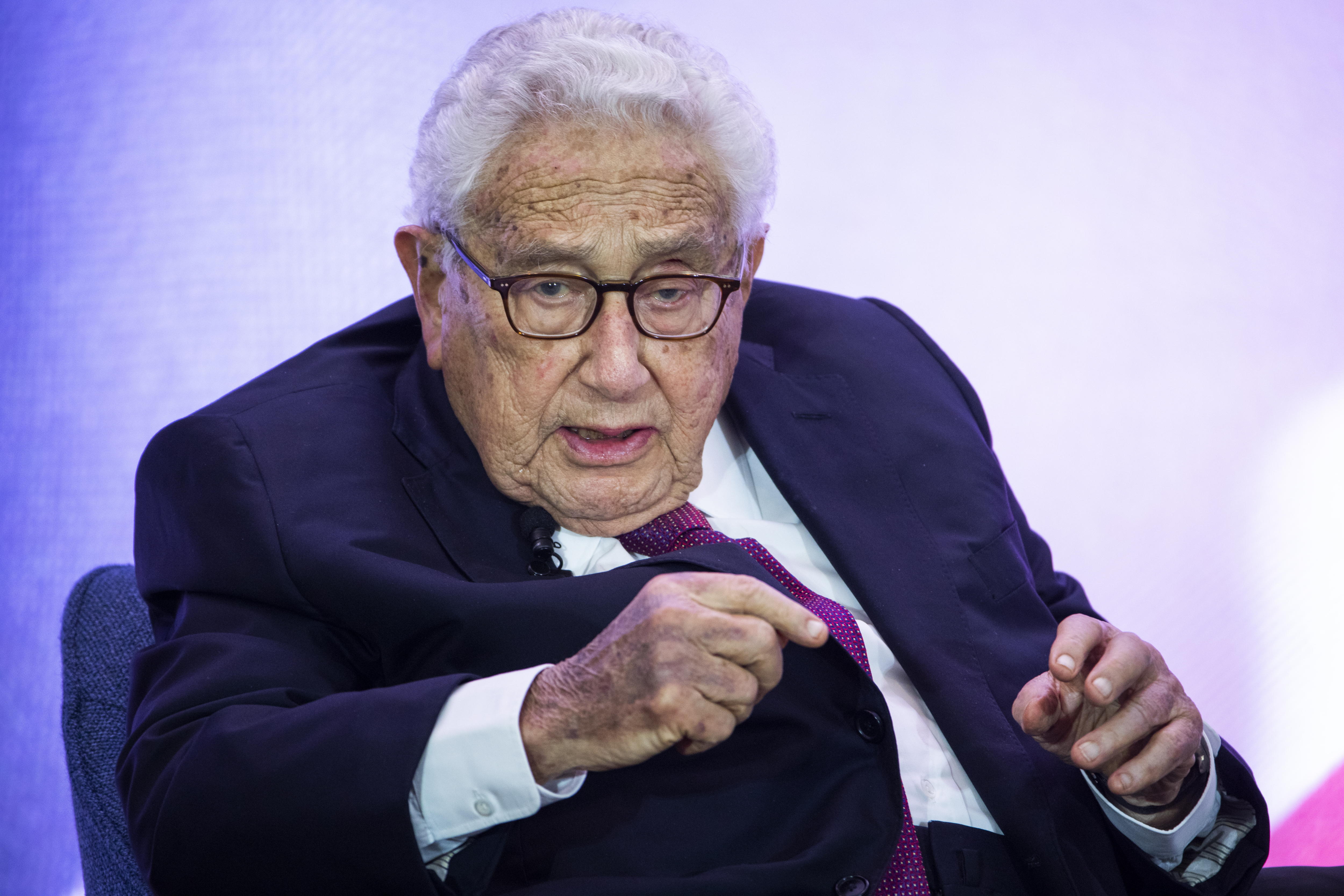 Washington (United States), 29/07/2019.- (FILE) - Former Secretary of State Henry Kissinger delivers remarks at the US State Department's 230th Anniversary Celebration in Washington, DC, USA, 29 July 2019 (reissued 30 November 2023). According to a statement issued by the consulting firm Kissinger Associates Inc., Kissinger died on 29 November 2023 at the age of 100. EFE/EPA/JIM LO SCALZO