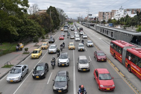 ¿Cómo solicitar duplicado de la placa para mi vehículo en Bogotá?