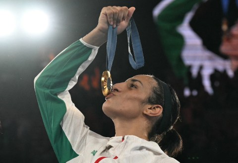 La boxeadora argelina Imane Khelif se colgó el oro en los Juegos Olímpicos