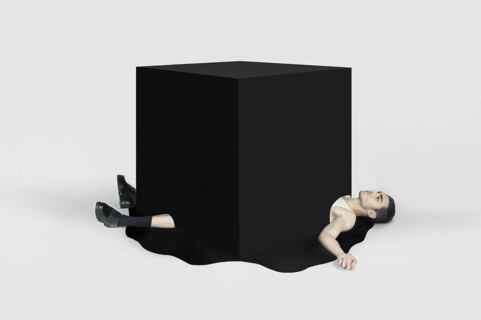 “Black Ice”, de la serie “Art Work vol.3” (2014). Fotografía digital © Alejandro Annicharico. / Archivo privado Alejandro Annicharico