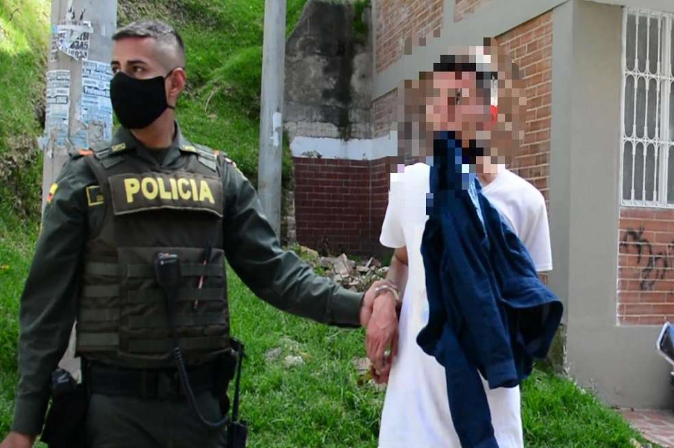Según cuenta el alcalde, la comunidad que estaba en la zona reconoció al hombre como uno de los que delinquía constantemente por el lugar.